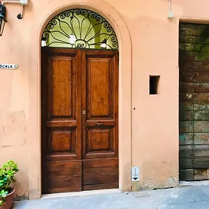 Apartment Cortiletto Montebello, Rom