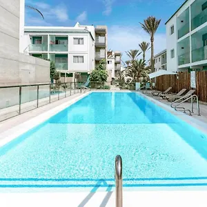 Bristol Palmeras Apartment Corralejo