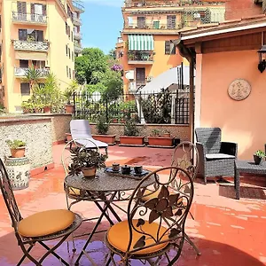 Vatican Heart Leone Terrace Apartment